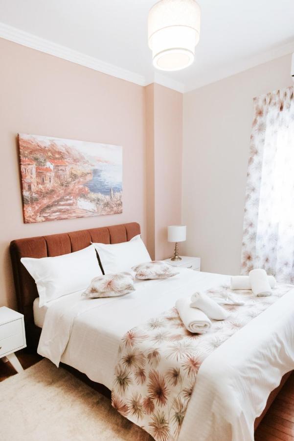 Best House, Ellinou Stratiotou, Ayia, Patra Εξωτερικό φωτογραφία