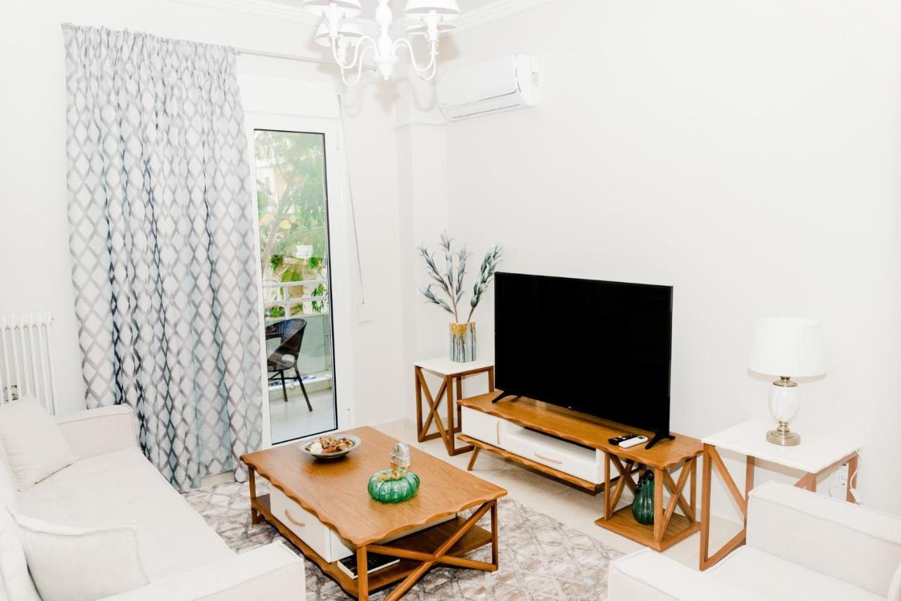 Best House, Ellinou Stratiotou, Ayia, Patra Εξωτερικό φωτογραφία