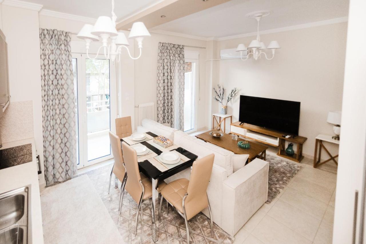 Best House, Ellinou Stratiotou, Ayia, Patra Εξωτερικό φωτογραφία